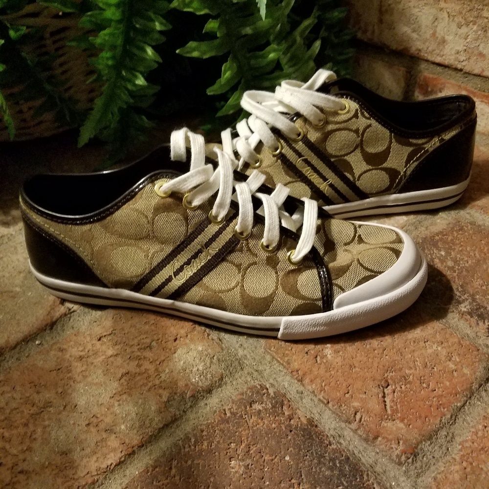 Coach shoes